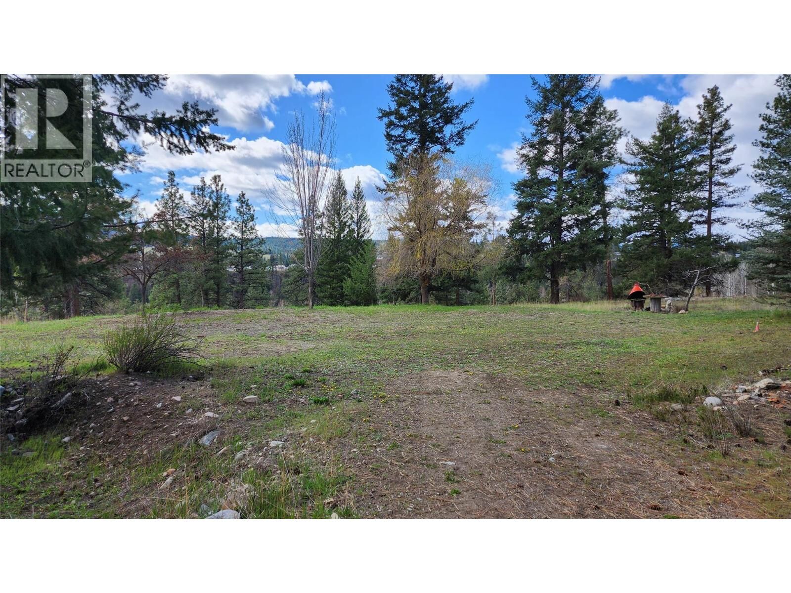 Property Photo:  306 Jacobson Road  BC V0X 1W0 