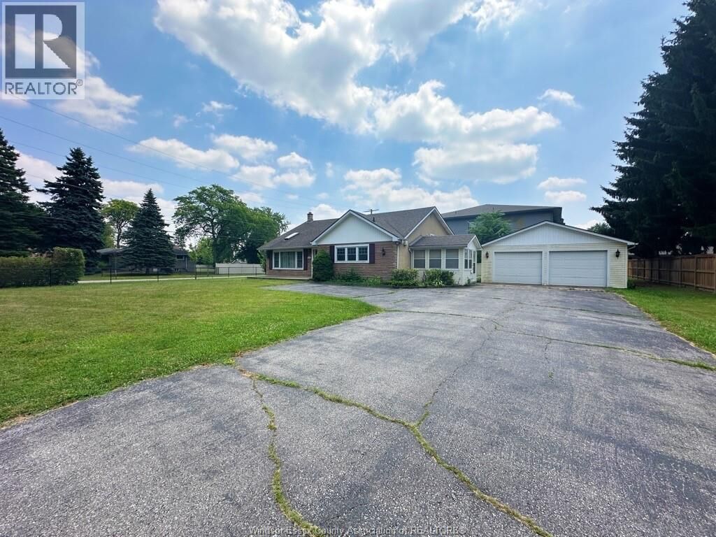 Property Photo:  1665 Orford Street Lower  ON N9J 1X2 
