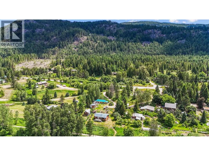 Property Photo: 6123 Telford Road BC V0G 2J0