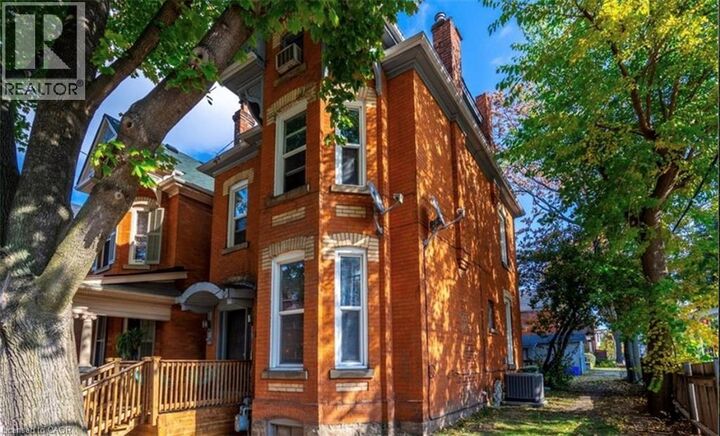 Property Photo: 107 Erie Avenue 1 ON L8N 2W5