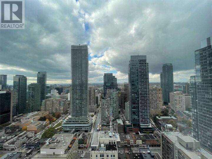 Property Photo: 28 Wellesley Street East 3701 ON M4Y 1G3