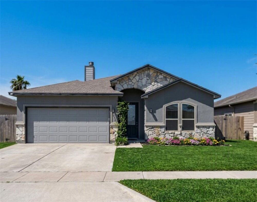Property Photo: 7650 Sable Creek Drive TX 78414