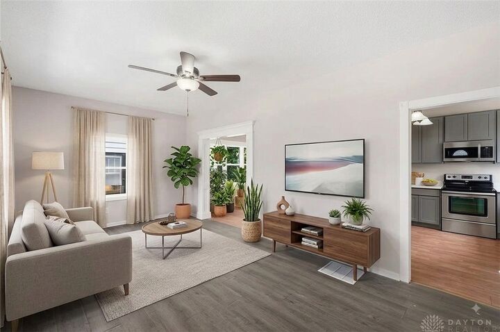 Property Photo: 552 Evergreen Avenue OH 45402