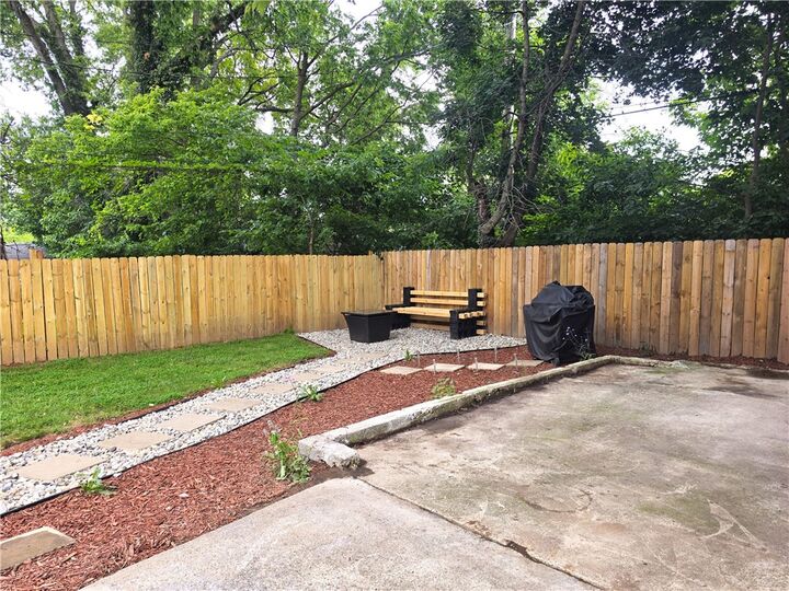 Property Photo:  552 Evergreen Avenue  OH 45402 