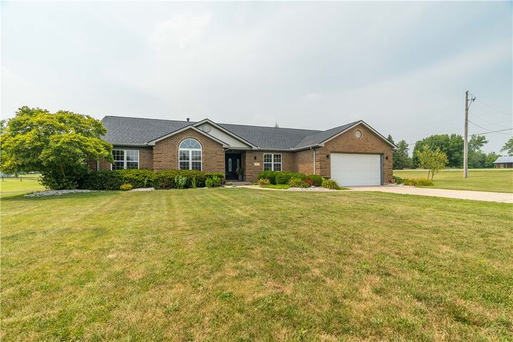 Property Photo: 815 W Eva Circle OH 45504