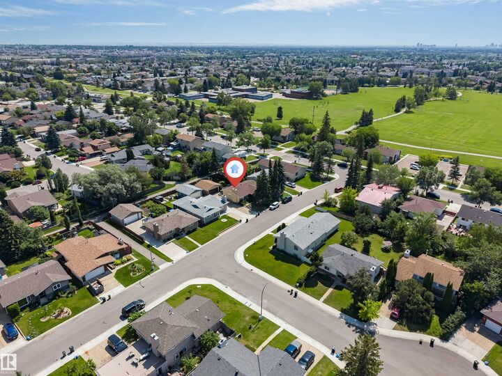 Property Photo: 16411 106 Street NW AB T5X 1W4