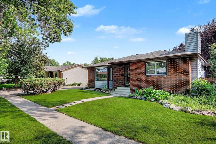 Property Photo: 6115 152A Avenue NW AB T5A 1X9