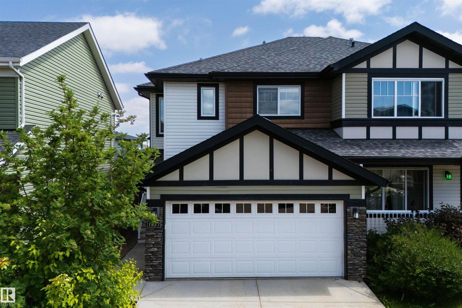 Property Photo:  1107 162 Street SW  AB T6W 2L1 