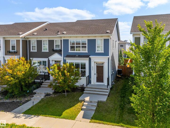 Property Photo: 2627 Maple Way NW AB T6T 2E9