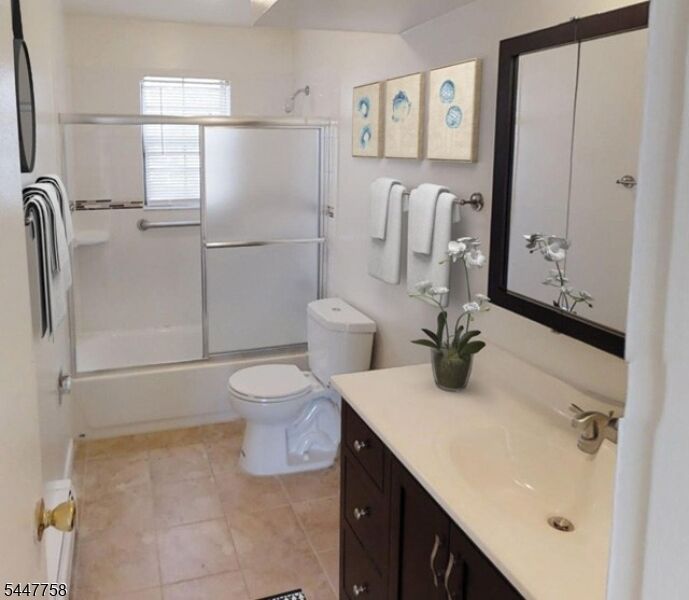 Property Photo: 117 Treetop Ct 61 NJ 07403
