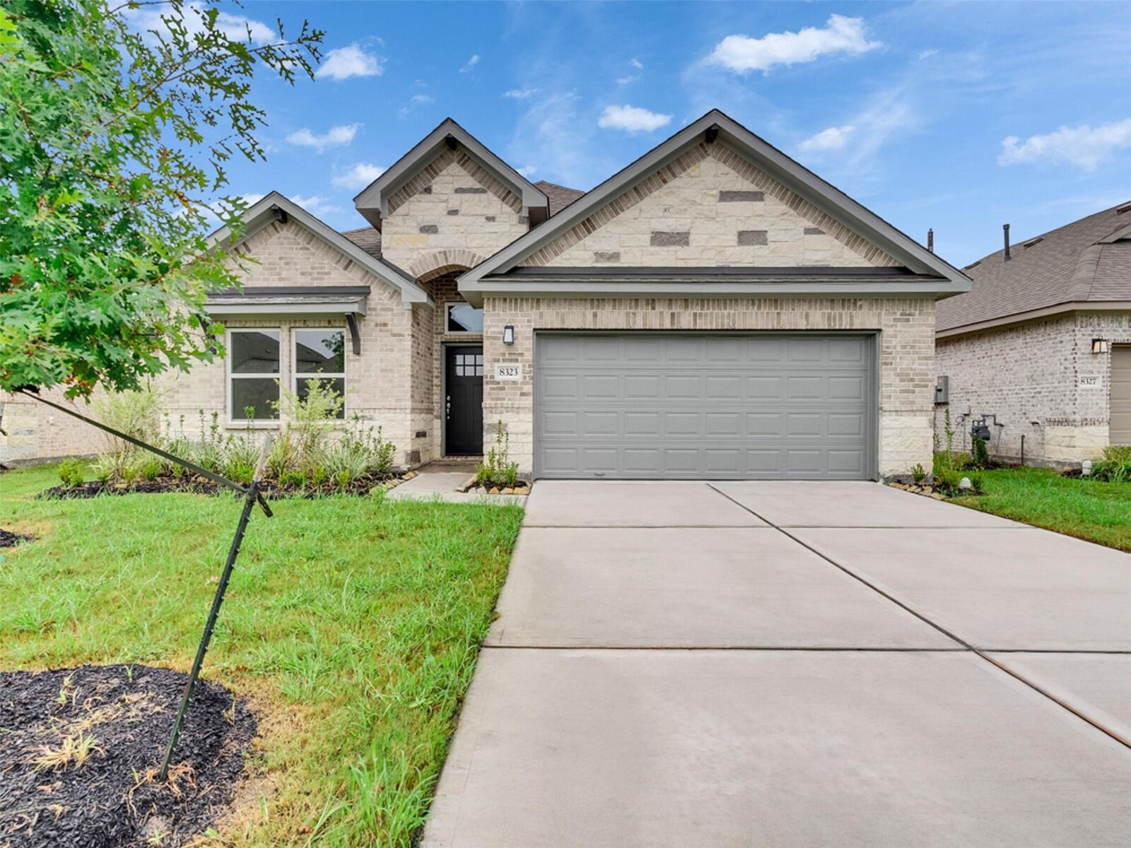 Property Photo: 8323 Amber Summit Lane TX 77515