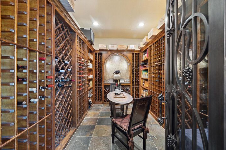 Property Photo: 53 New Oak Trail TX 77346