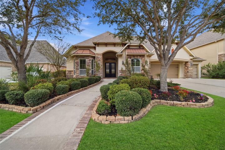 Property Photo: 17614 Melmore Drive TX 77407