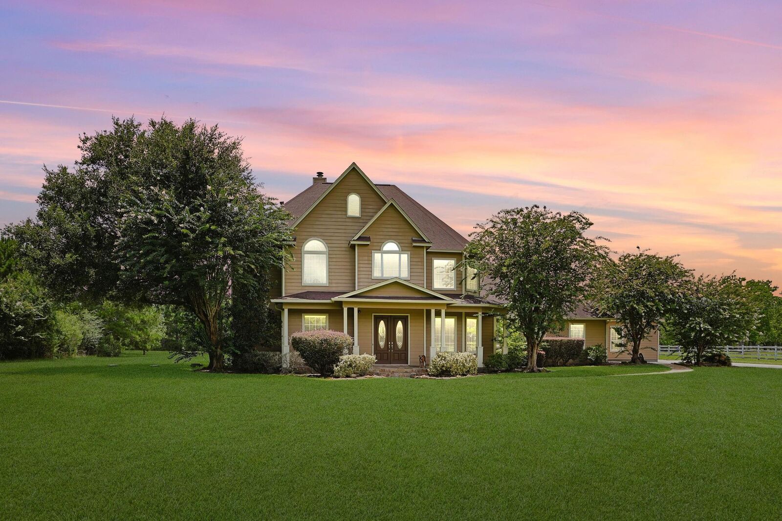 Property Photo: 30202 Post Oak Run TX 77355
