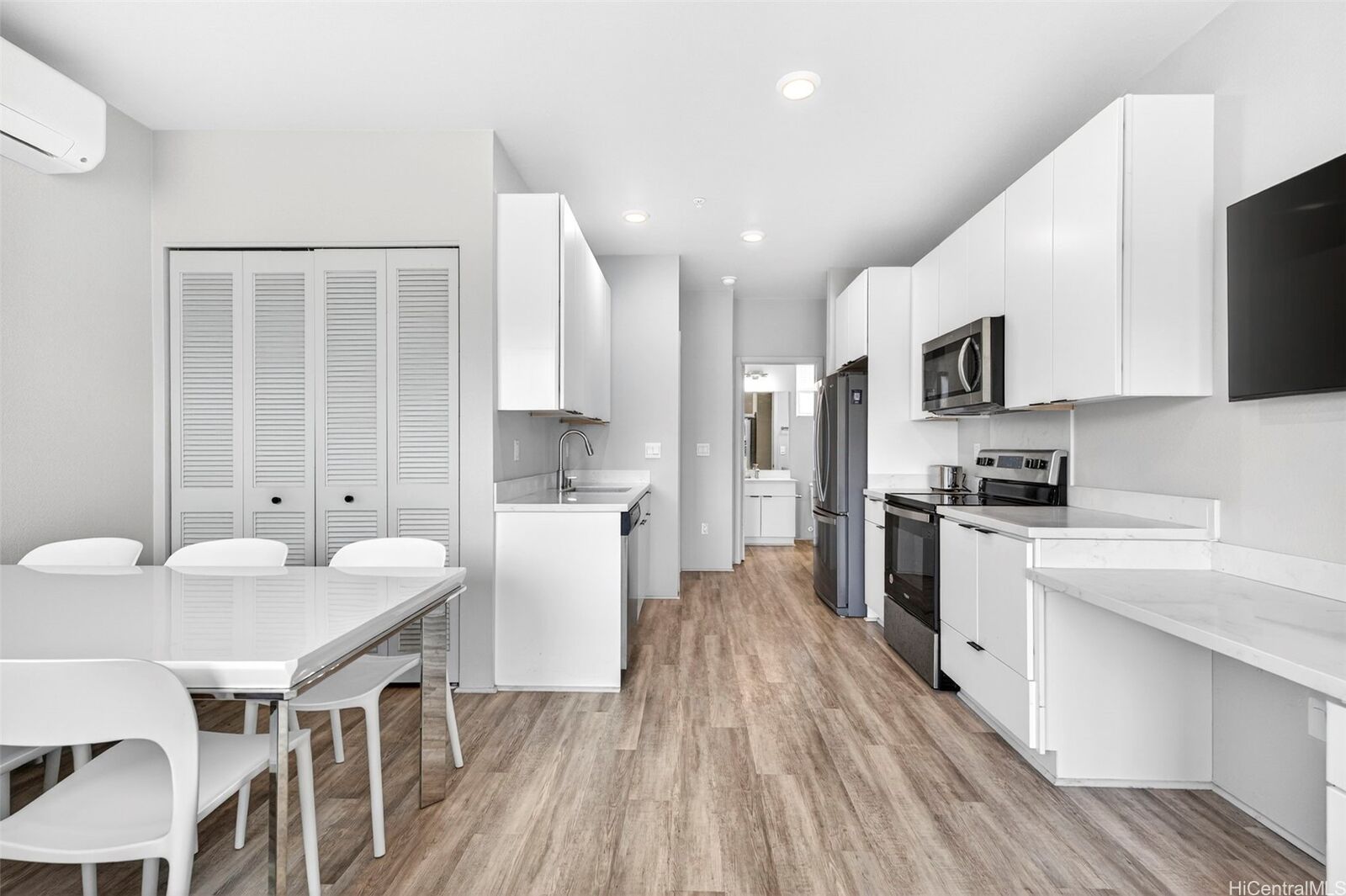 Property Photo:  91-3575 Kamolehonua Street 919  HI 96706 