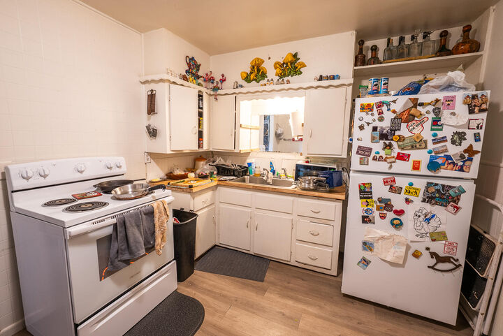 Property Photo: 105 N Avenue U TX 79415