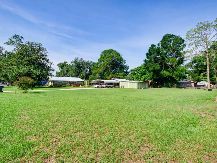 Property Photo:  314 N York Street  FL 33513 