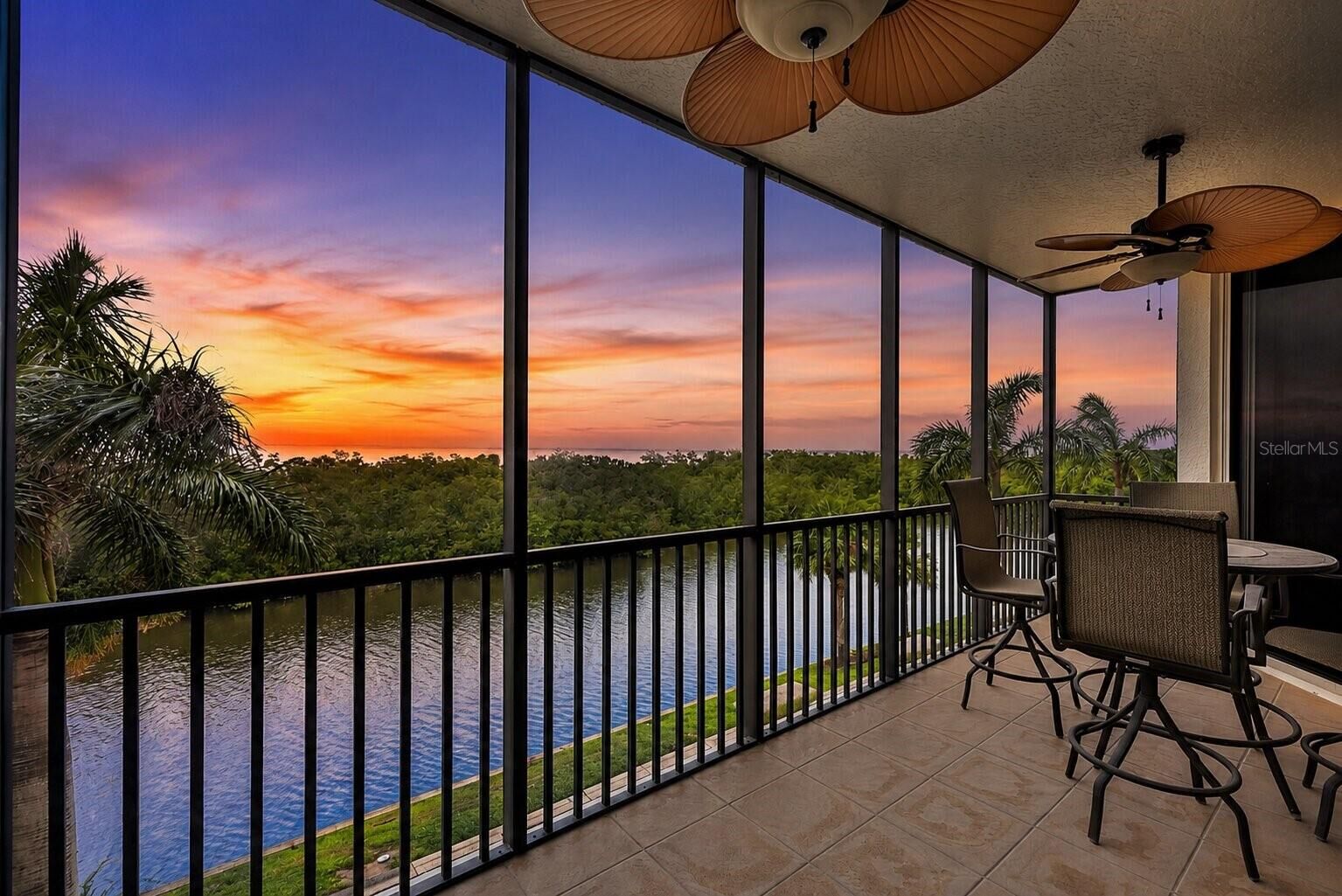 Property Photo:  3329 Sunset Key Circle 204  FL 33955 