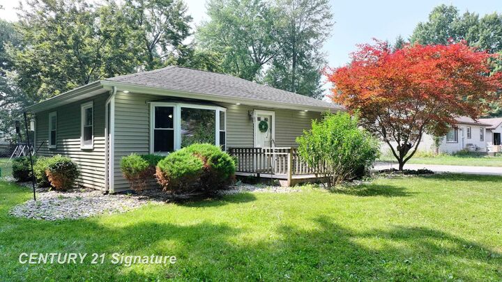 Property Photo: 11471 N Elms Road MI 48420