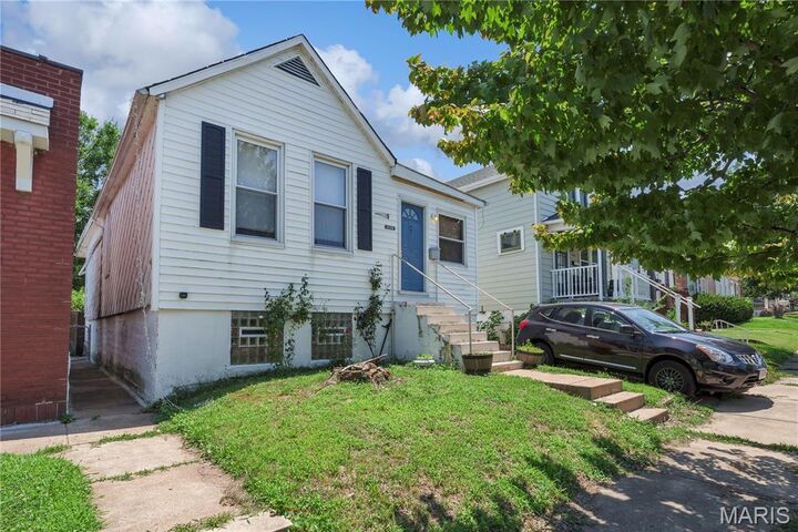 Property Photo: 4538 Ray Avenue MO 63116