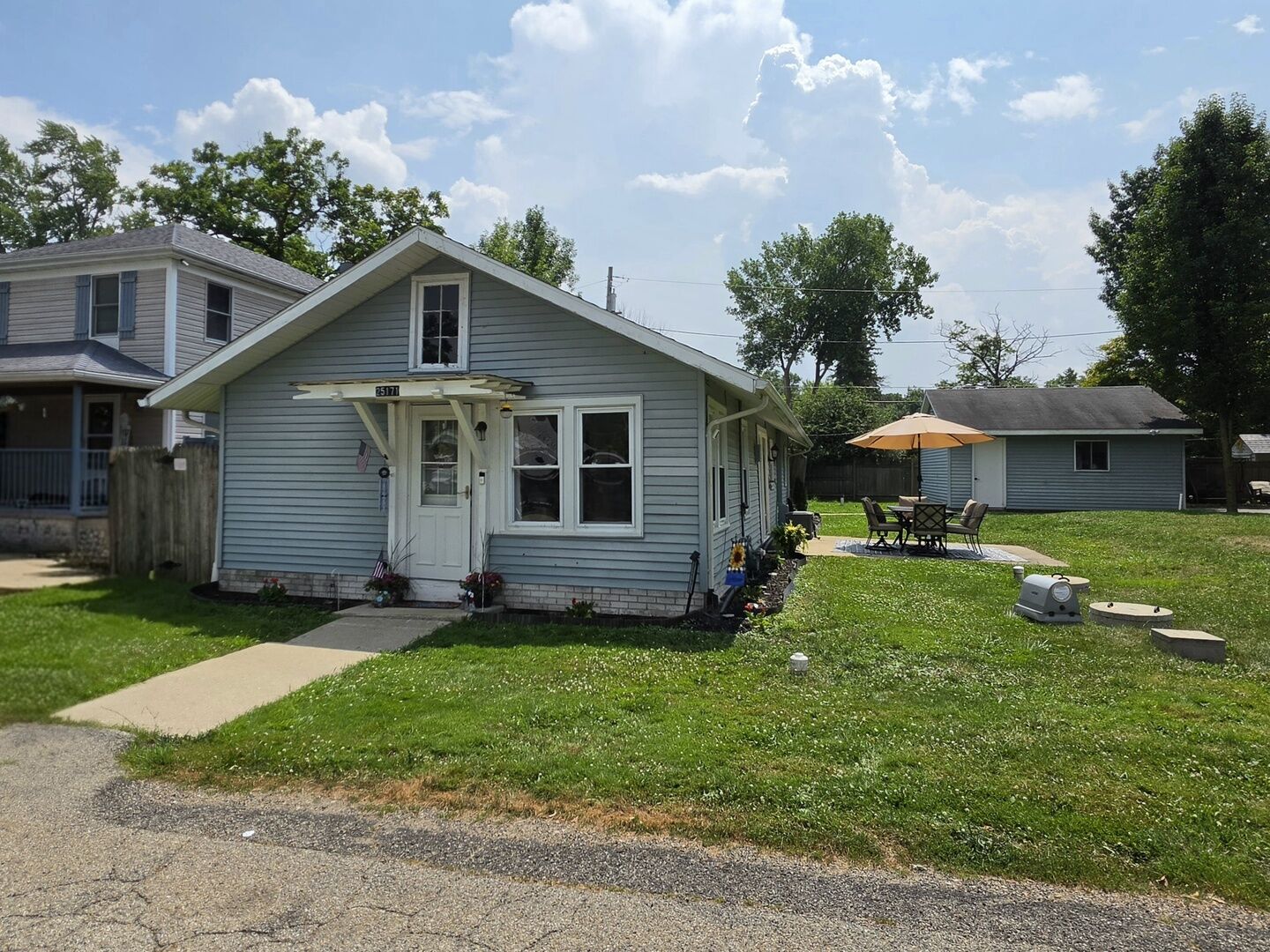 Property Photo:  25171 W Linden Lane  IL 60002 