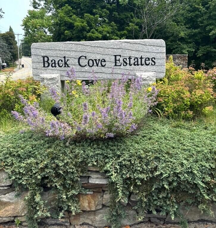 Property Photo: 13 Back Cove Estates Road 13 ME 04103