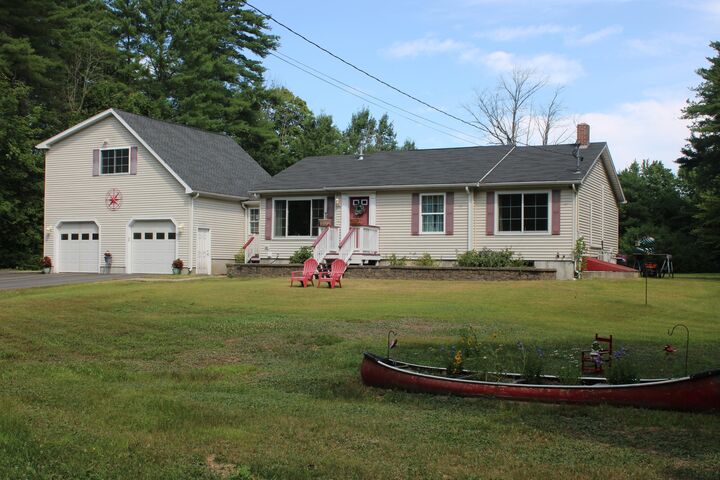 Property Photo:  6 Waycross Way  ME 04048 