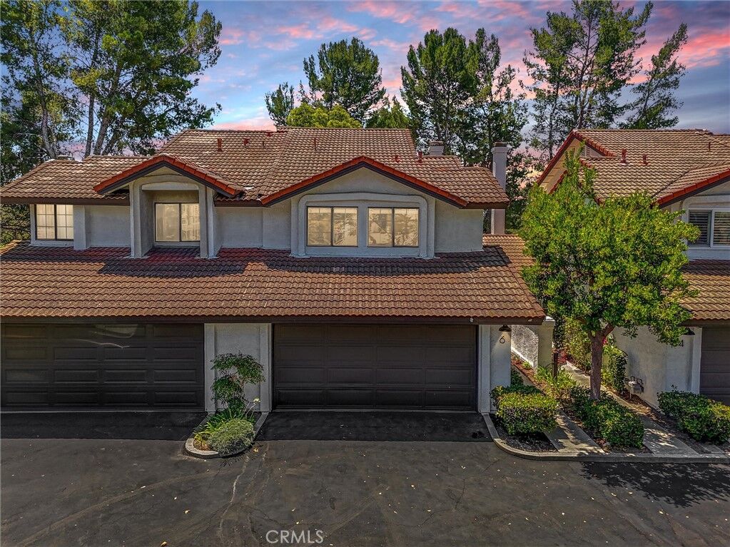 Property Photo: 6 Shadow Hill CA 92653