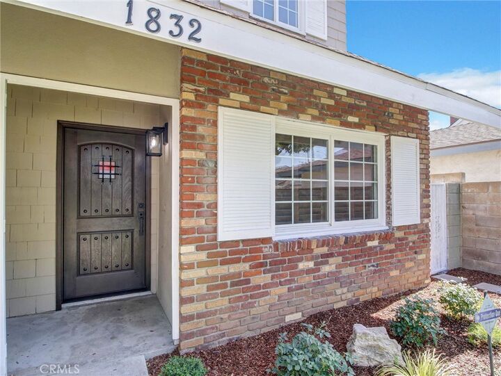Property Photo:  1832 E Turmont  CA 90746 