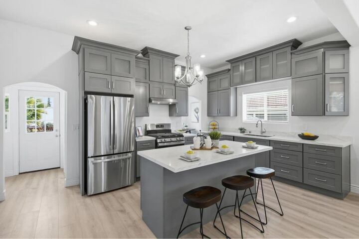 Property Photo:  421 W Virginia Street  CA 95125 