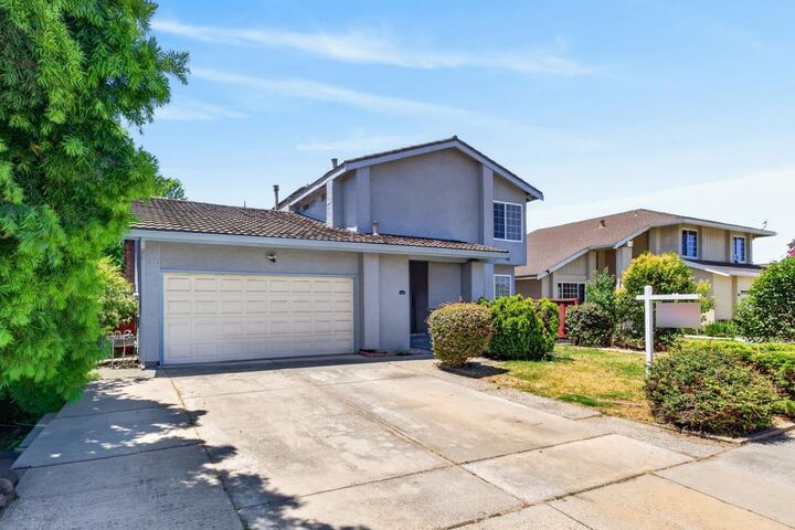 Property Photo: 5720 Sagewell Way CA 95138