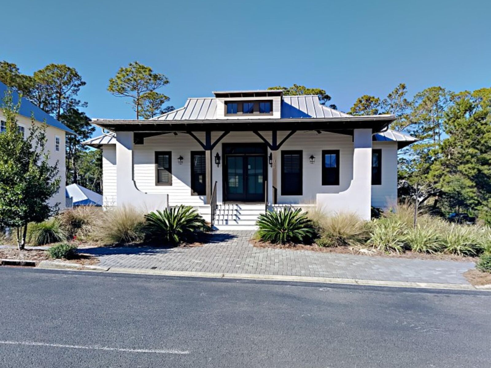 Property Photo: 156 Matts Way FL 32459