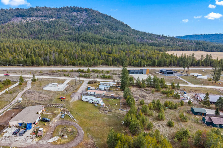 Property Photo:  4109 Maple St  WA 99148 
