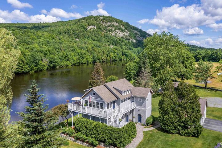Property Photo: 31 &Amp 37 River Cottage Lane NH 03777