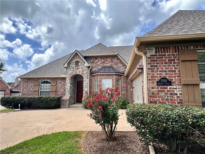 Property Photo:  3568 Bastille Street  AR 72764 