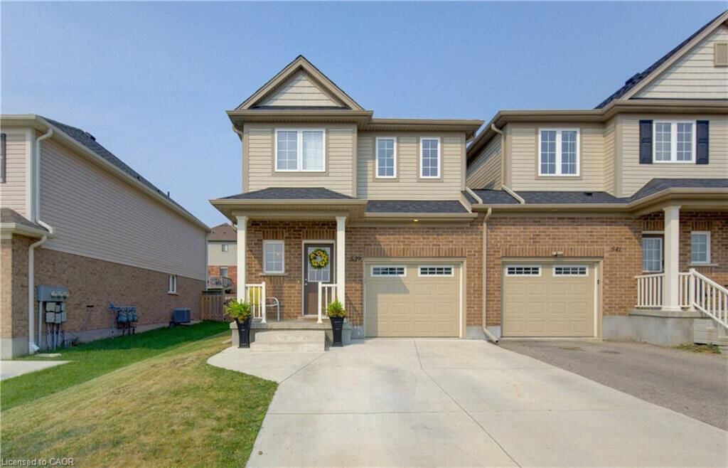 Property Photo: 539 Rivertrail Avenue ON N2A 0K1