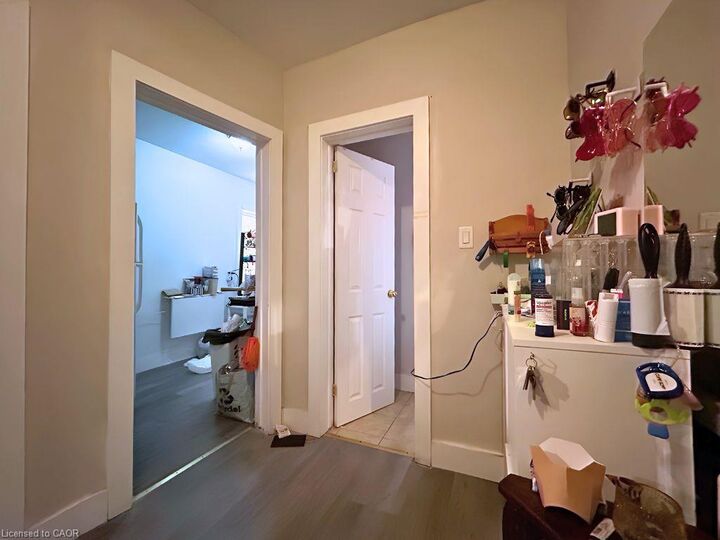 Property Photo: 9B Wentworth Street N Upper ON L8L 5T8