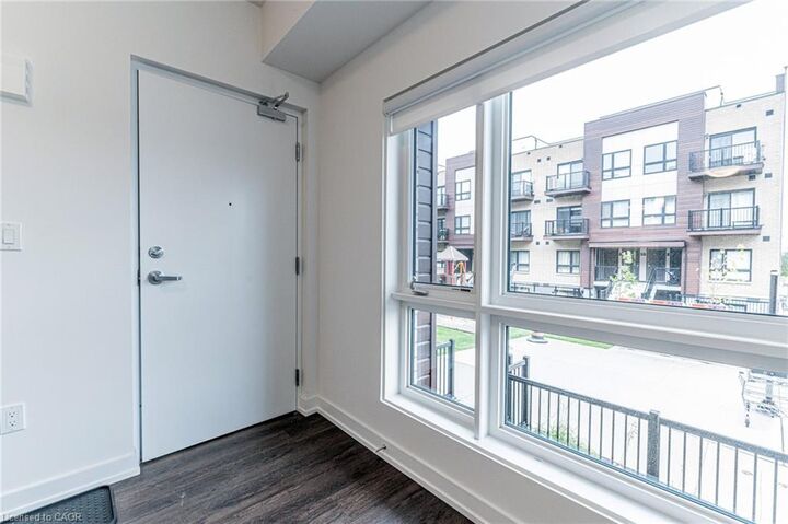 Property Photo: 20 Palace Street E2 ON N2E 3R9