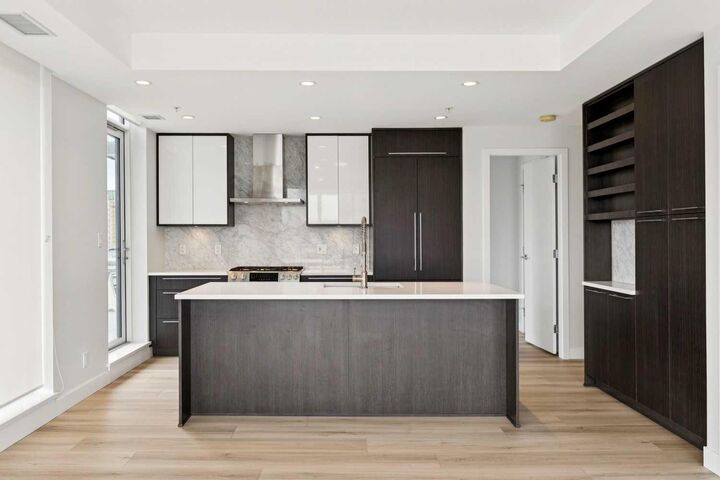 Property Photo:  930 16 Avenue SW 602  AB T2R 1C9 