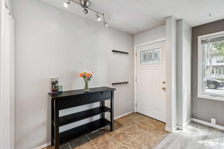 Property Photo: 630 Sabrina Road SW 83 AB T2W 2N7