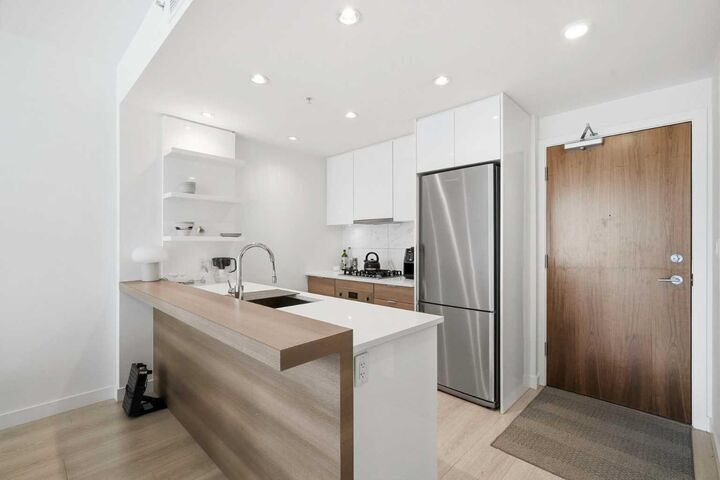 138 Waterfront Court SW 303 — photo 1