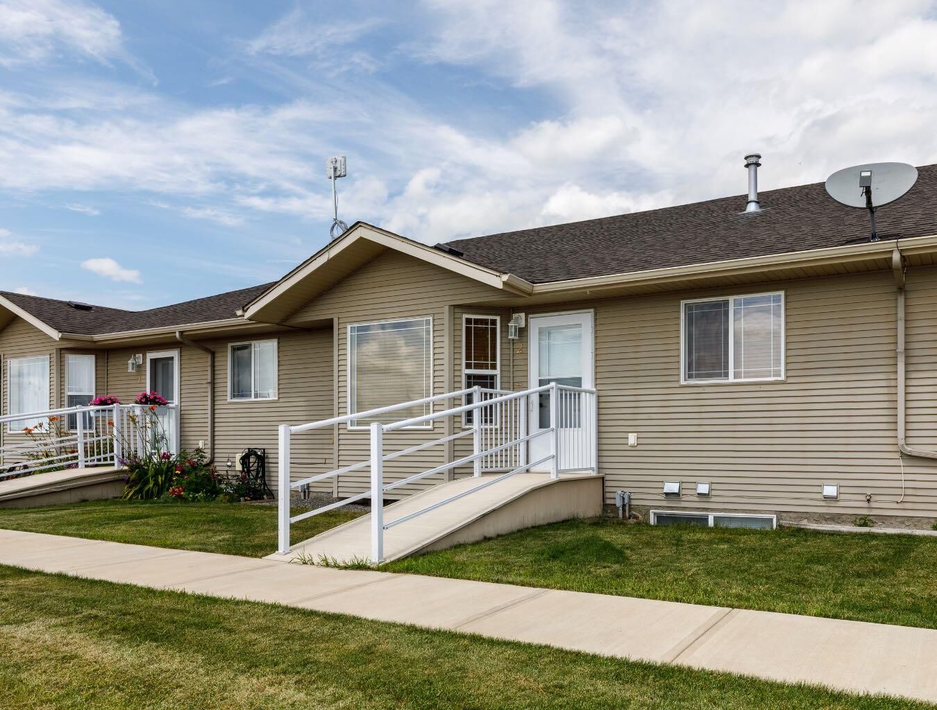 Property Photo: 100 Legacy Lane 2 AB T0C 2J0