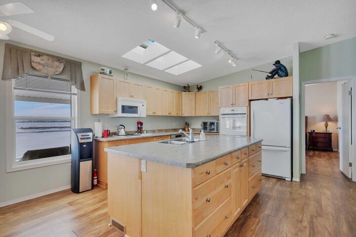 Property Photo:  41251 Range Road 210 117  AB T0B 0H0 