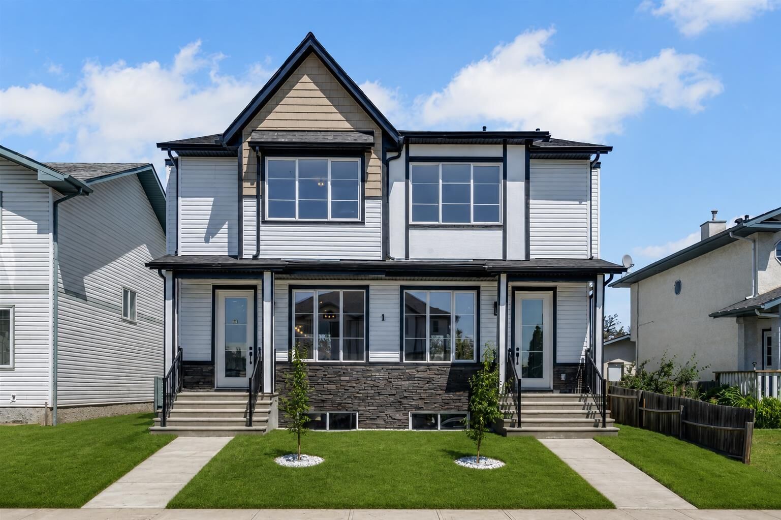 Property Photo:  28A Green Meadow Crescent  AB T1P 1H4 