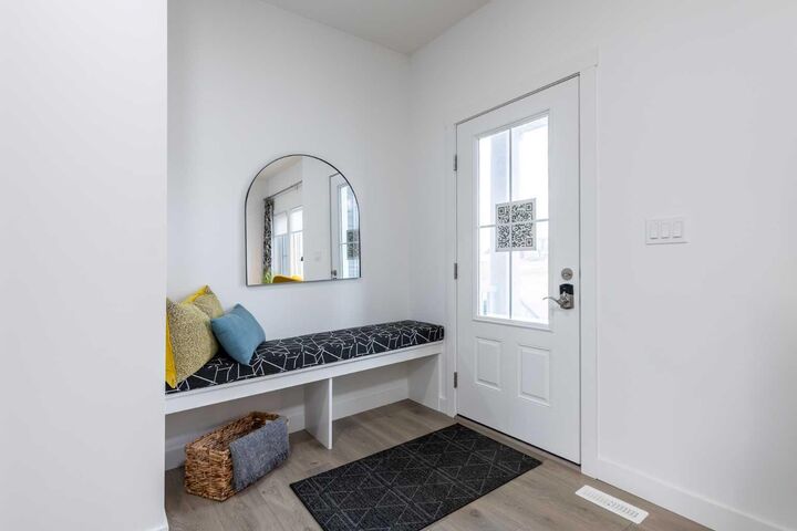 Property Photo: 633 Savanna Drive NE AB T3J 5P8