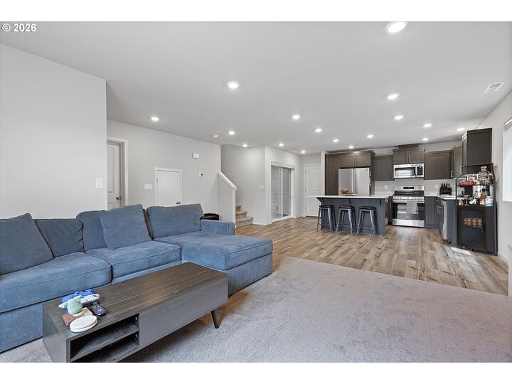 Property Photo:  671 Nichols Ln  OR 97071 