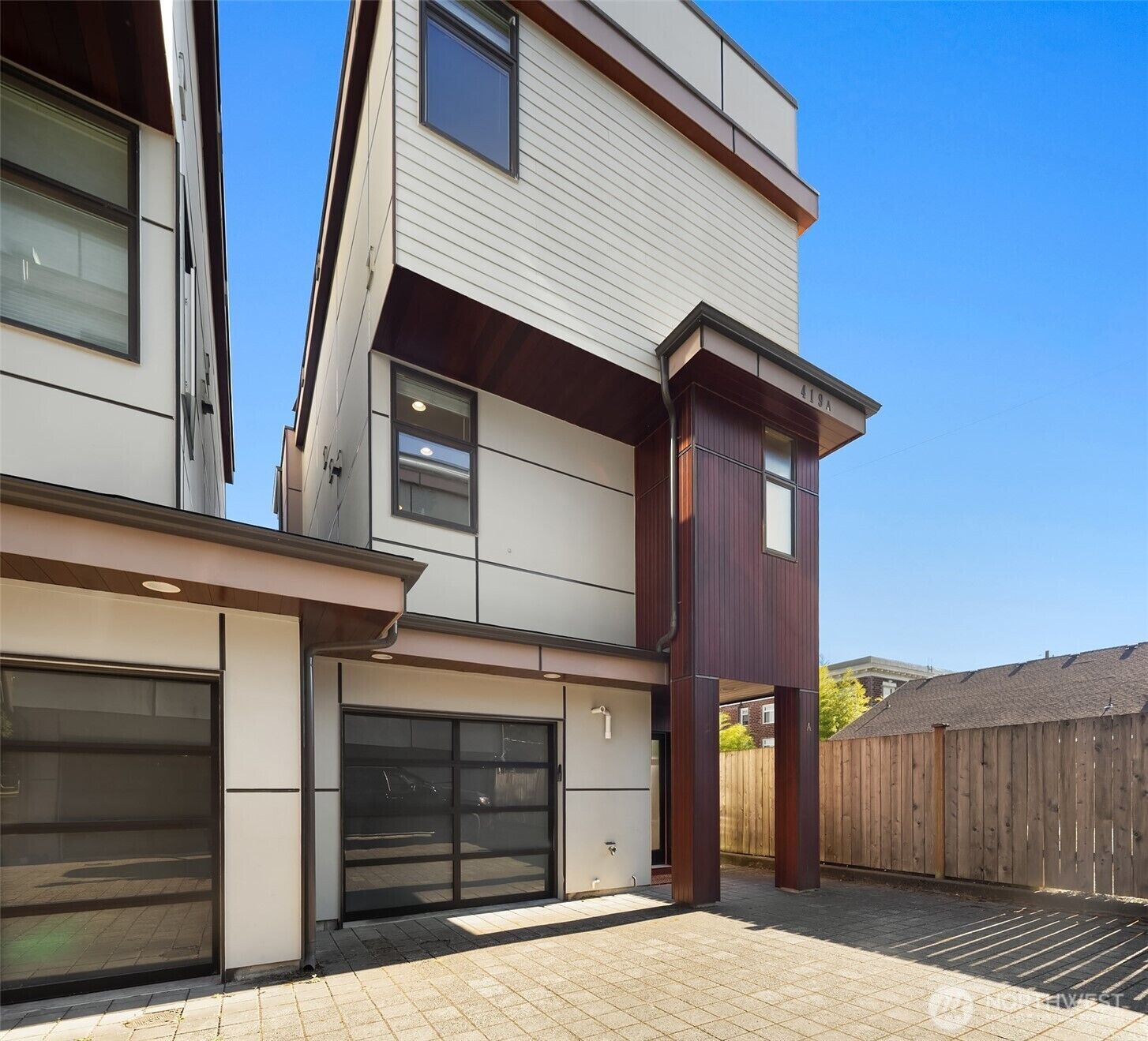 Property Photo: 419 N 50th Street A WA 98103