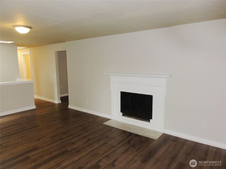 Property Photo: 21627 SE 271st Street WA 98038