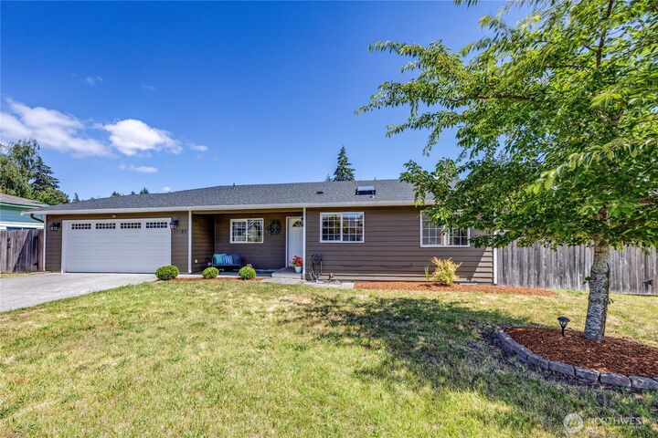 Property Photo: 19782 Mosjon Circle NE WA 98370