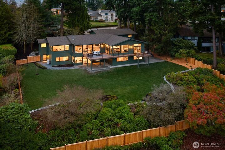Property Photo: 2627 96th Avenue NE WA 98004